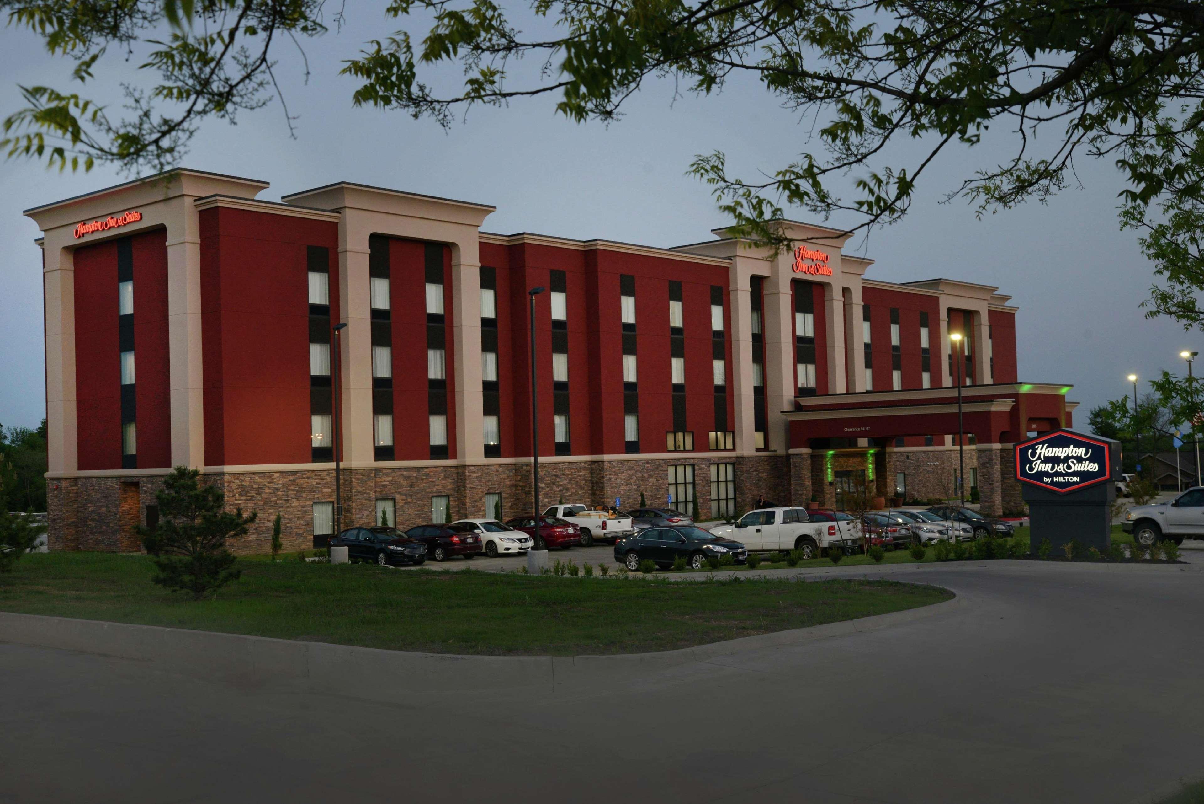 Hampton Inn & Suites Ponca City Ngoại thất bức ảnh