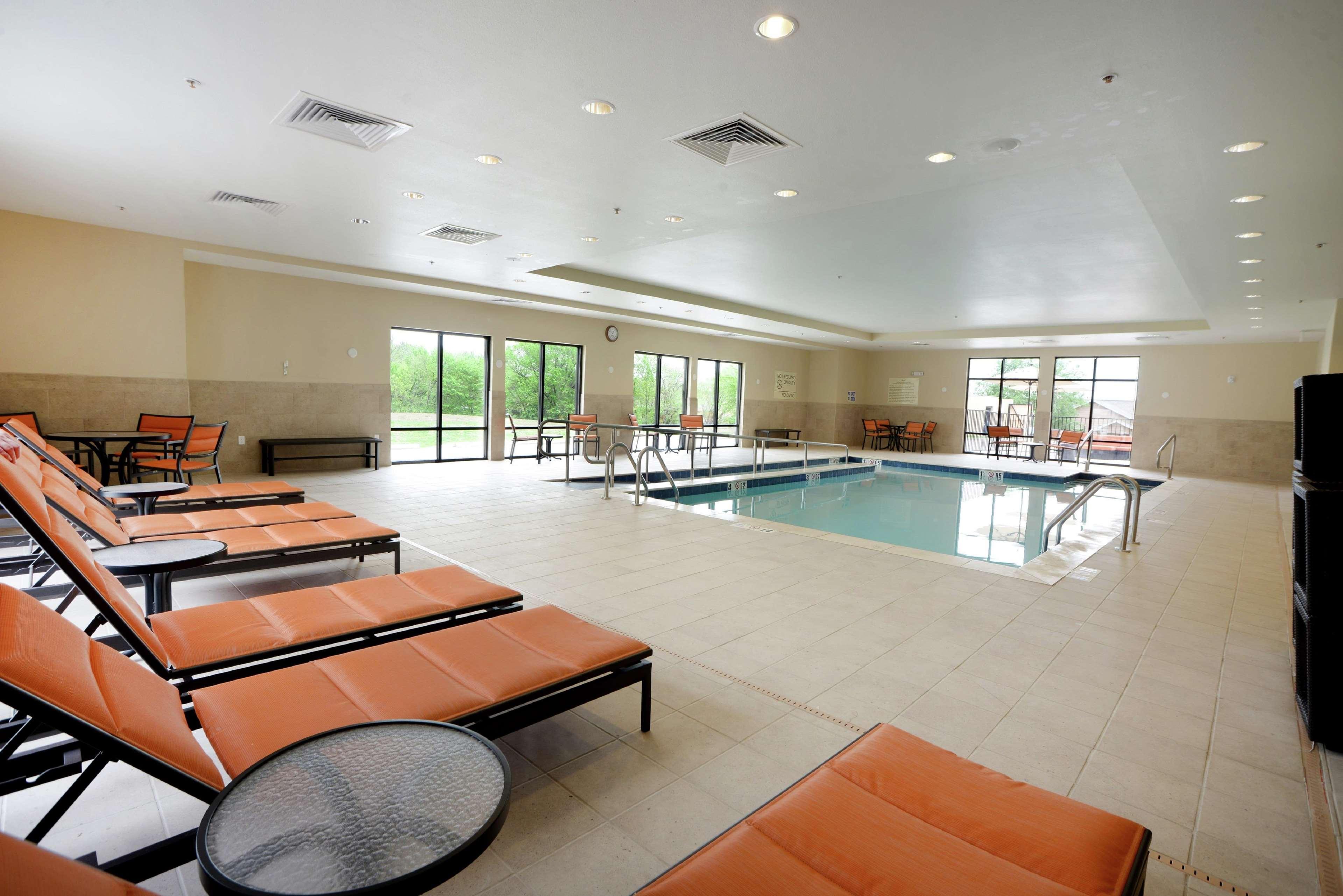 Hampton Inn & Suites Ponca City Ngoại thất bức ảnh