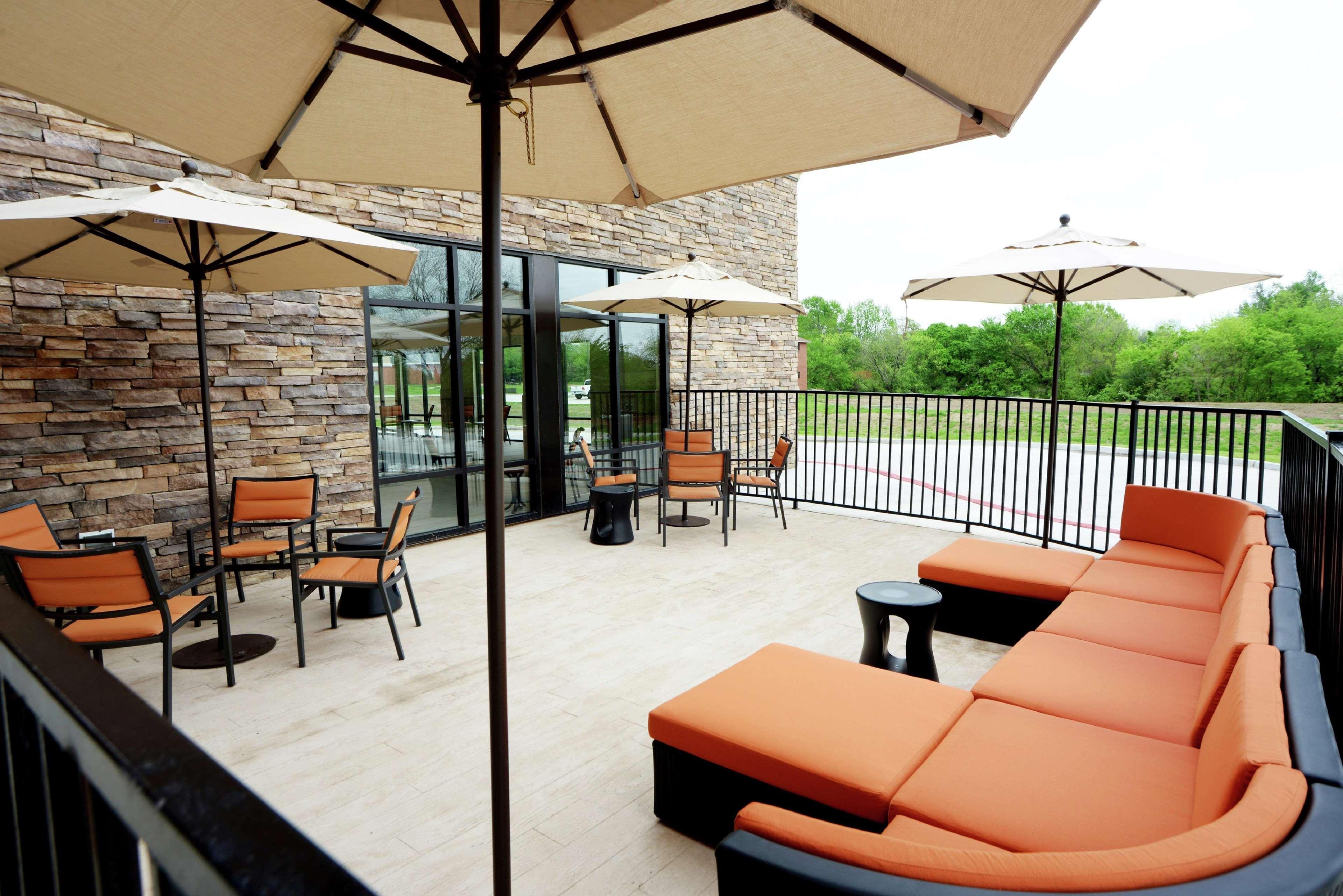 Hampton Inn & Suites Ponca City Ngoại thất bức ảnh