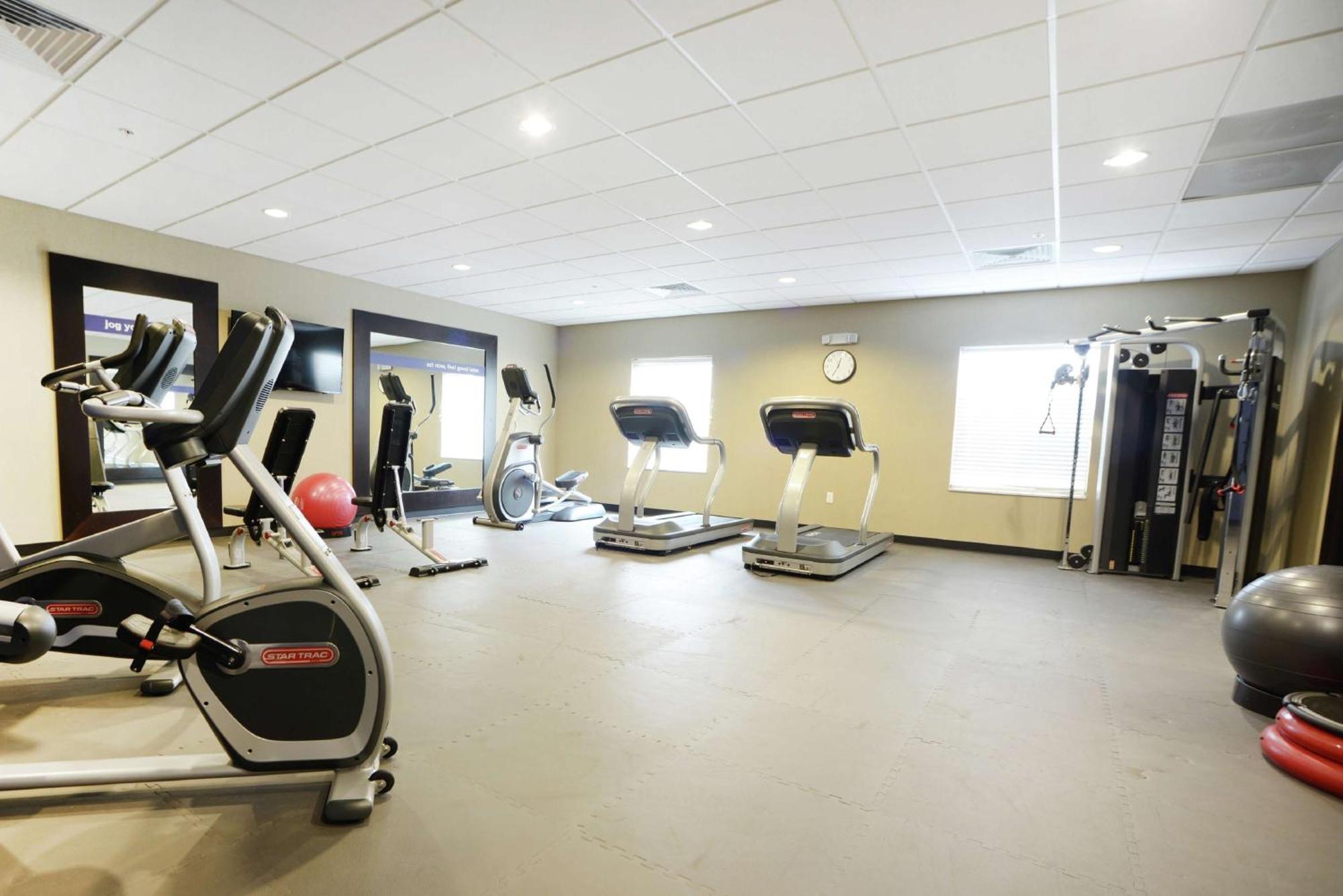 Hampton Inn & Suites Ponca City Ngoại thất bức ảnh